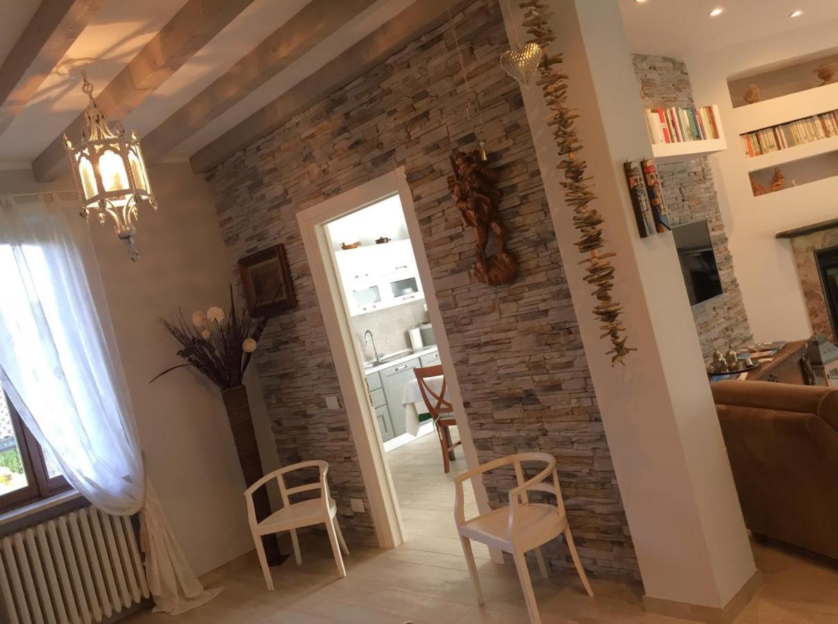 Le Bricolle Villa Viggiù Eksteriør billede
